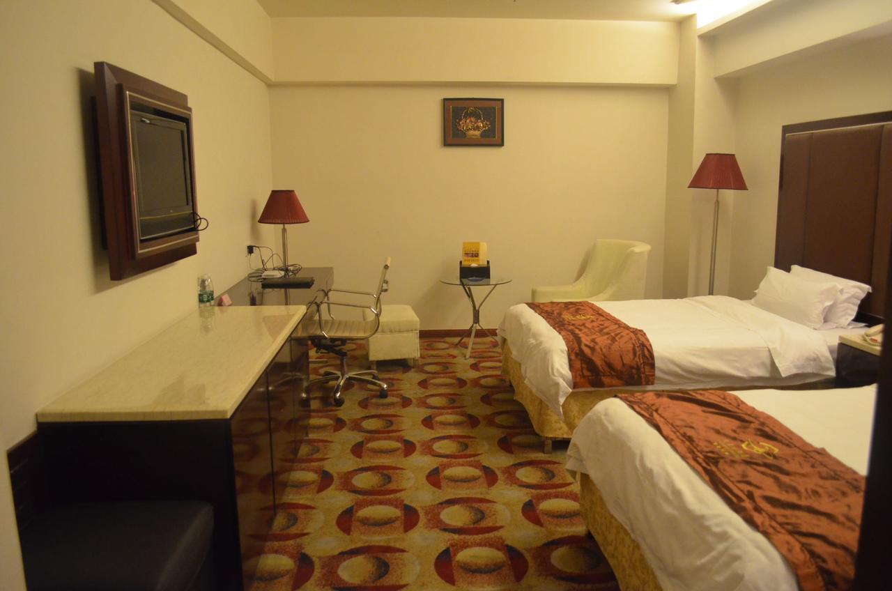 Tianhao Hotel Гуанчжоу Екстер'єр фото