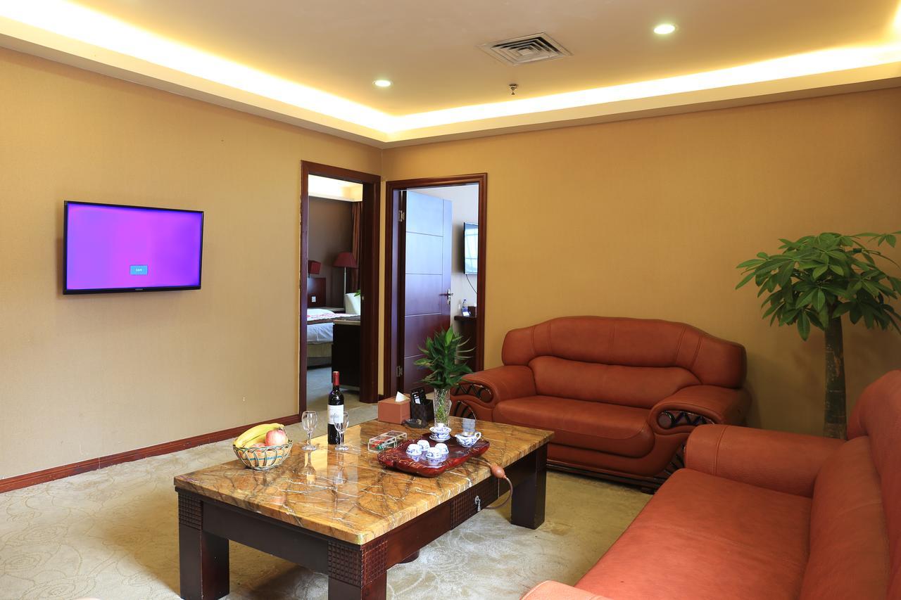 Tianhao Hotel Гуанчжоу Екстер'єр фото